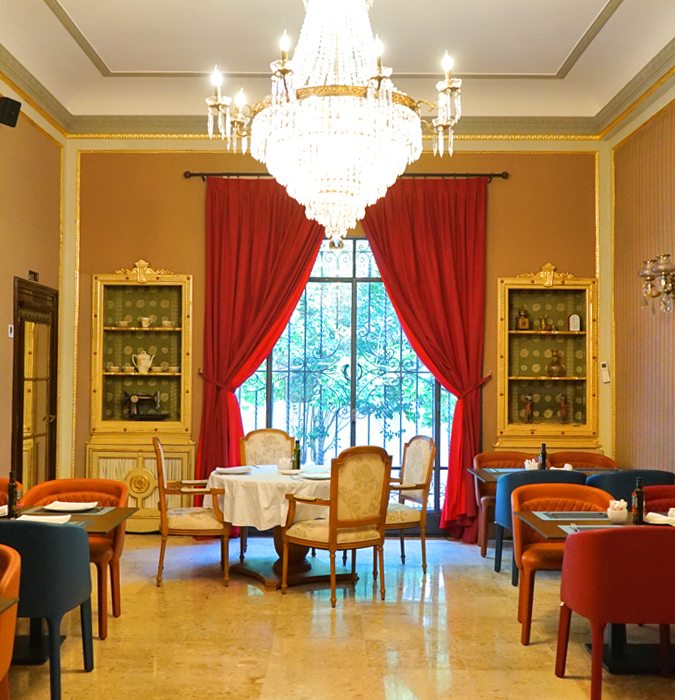 Business Center Brooks - Restaurant à Tanger